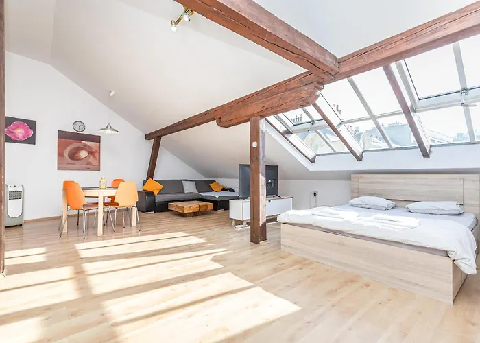 Skyview Haven Apartment *