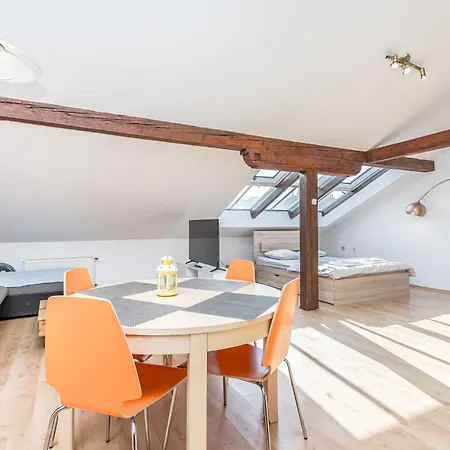 Skyview Haven Apartament Praga