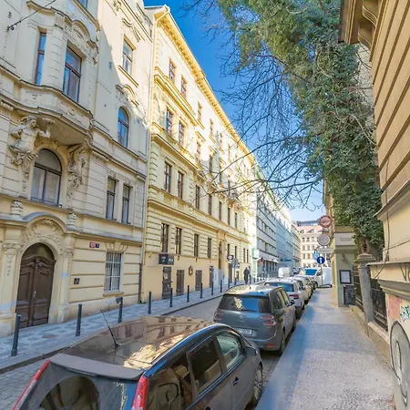 Skyview Haven Апартаменты